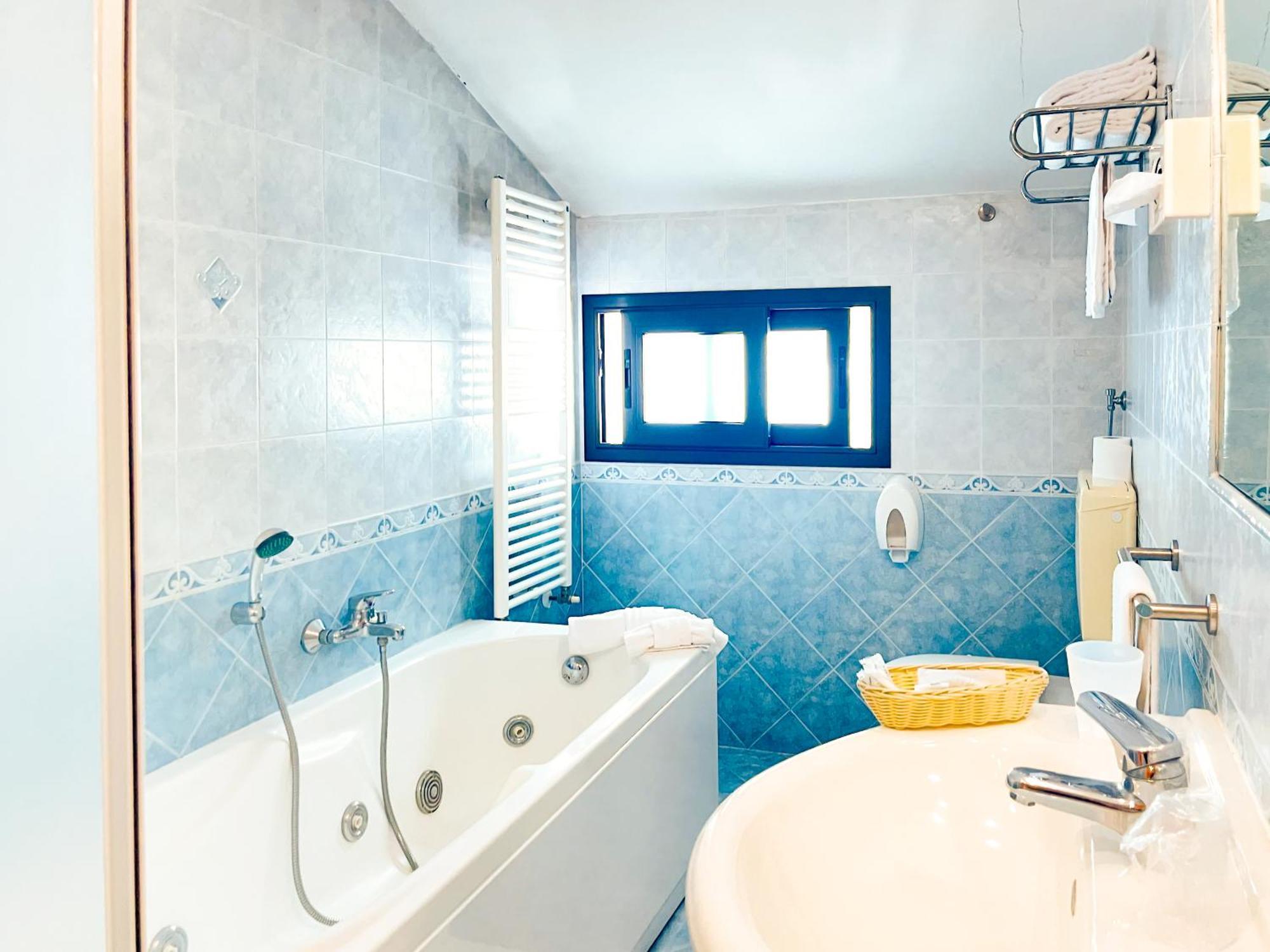 Hotel Bolognese Беллария-Иджеа-Марина Экстерьер фото