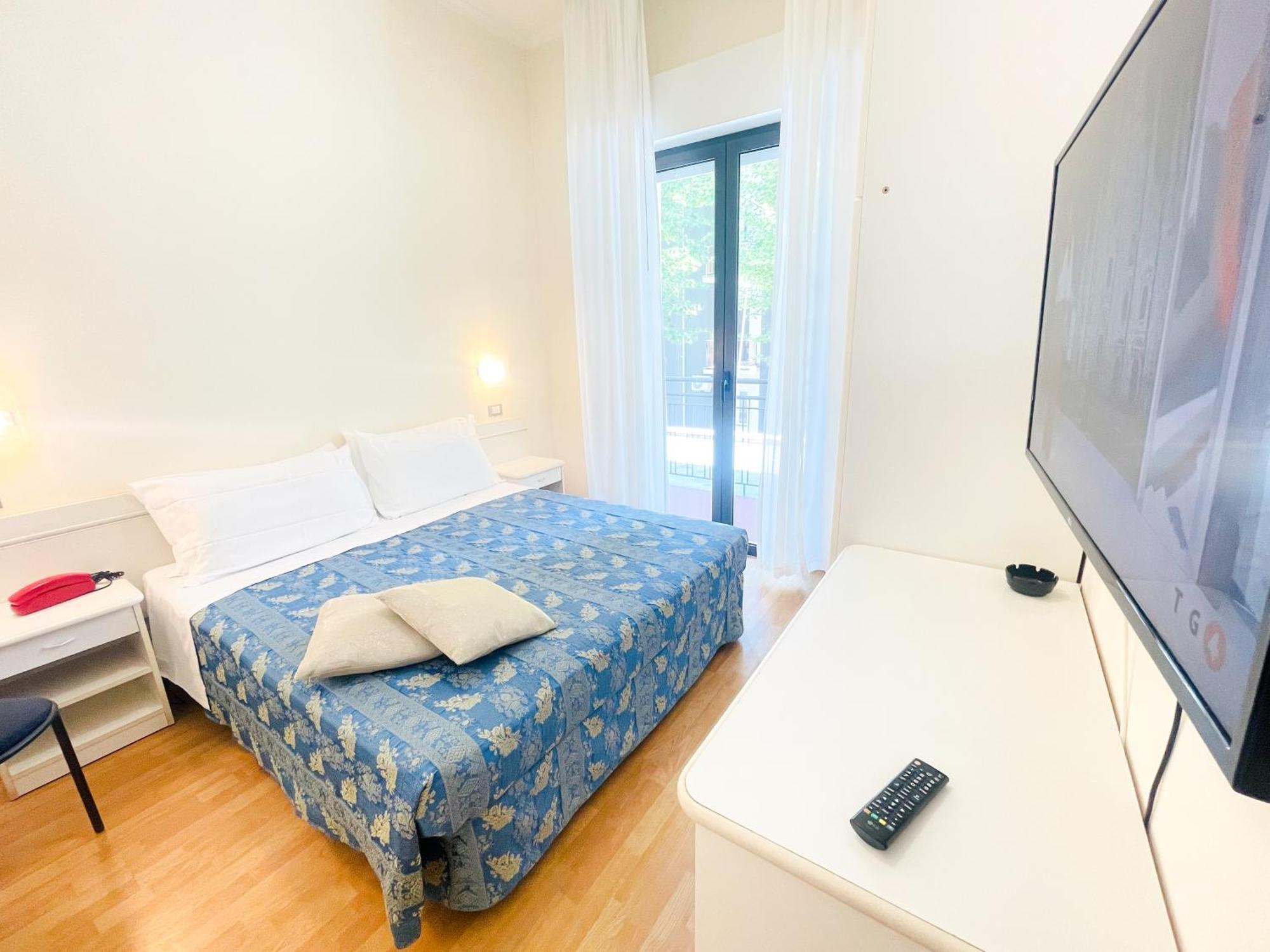Hotel Bolognese Беллария-Иджеа-Марина Экстерьер фото